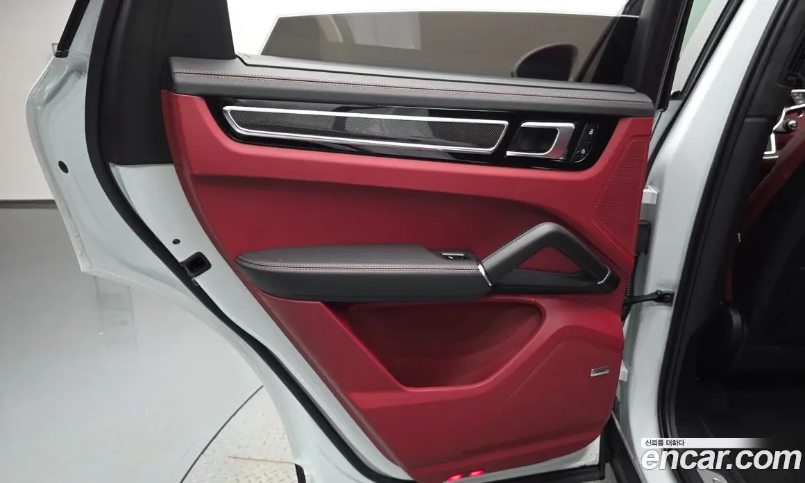 Porsche Cayenne 2023 3.0 автомат (гидро), фото 14 Porsche Cayenne 2023 3.0 автомат (гидро), фото 14