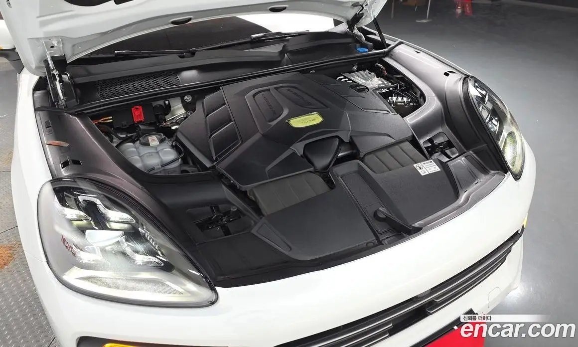 Porsche Cayenne 2023 3.0 автомат (гидро), фото 5 Porsche Cayenne 2023 3.0 автомат (гидро), фото 5