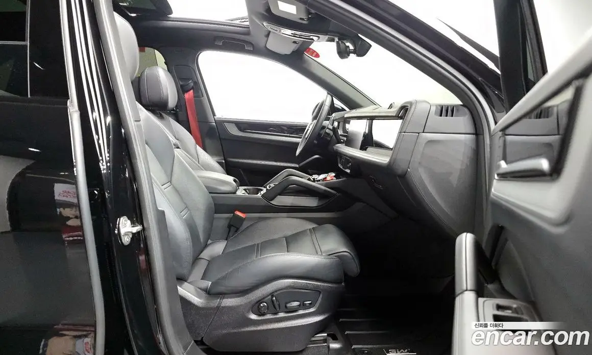 Porsche Cayenne 2024 3.0 автомат (гидро), фото 16 Porsche Cayenne 2024 3.0 автомат (гидро), фото 16