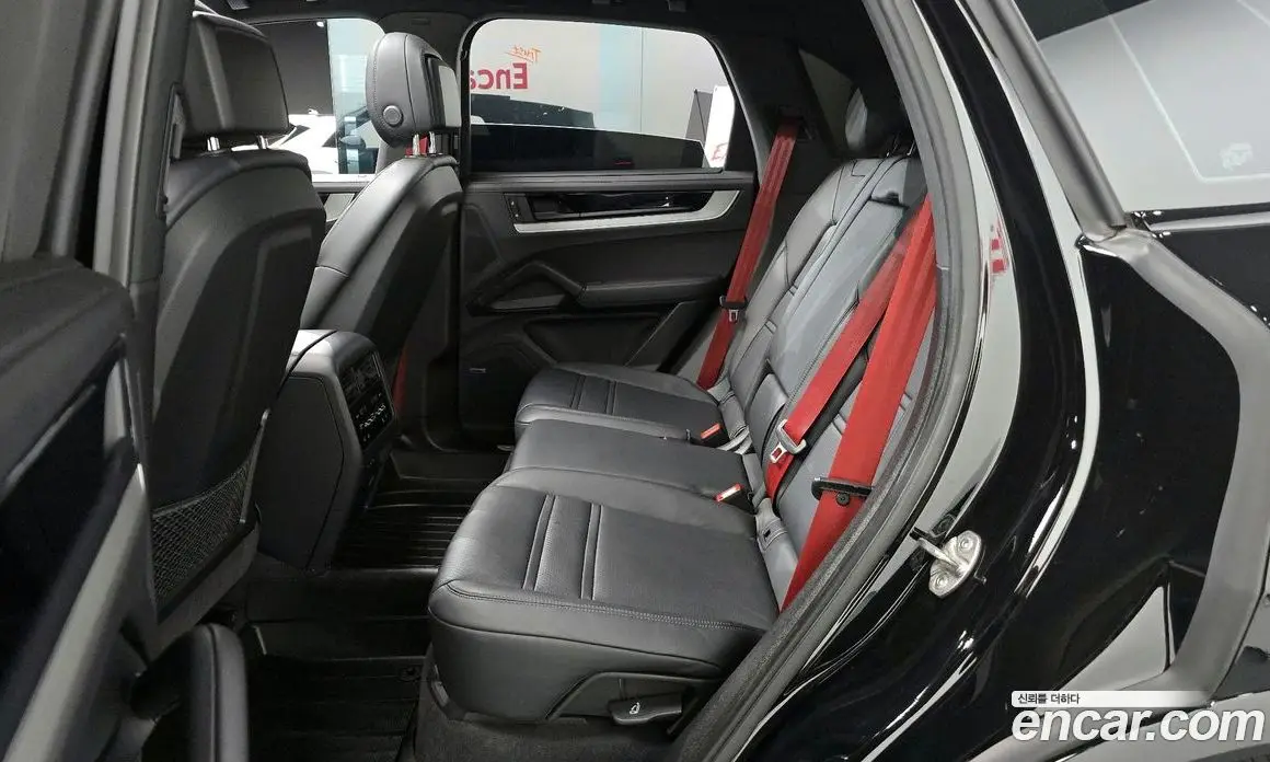 Porsche Cayenne 2024 3.0 автомат (гидро), фото 18 Porsche Cayenne 2024 3.0 автомат (гидро), фото 18