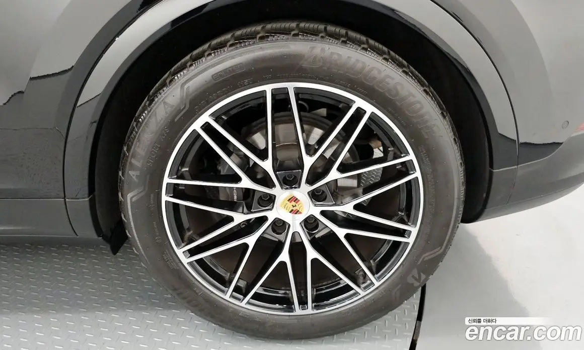 Porsche Cayenne 2024 3.0 автомат (гидро), фото 7 Porsche Cayenne 2024 3.0 автомат (гидро), фото 7