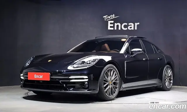 Porsche Panamera, 2023, 21 701 км