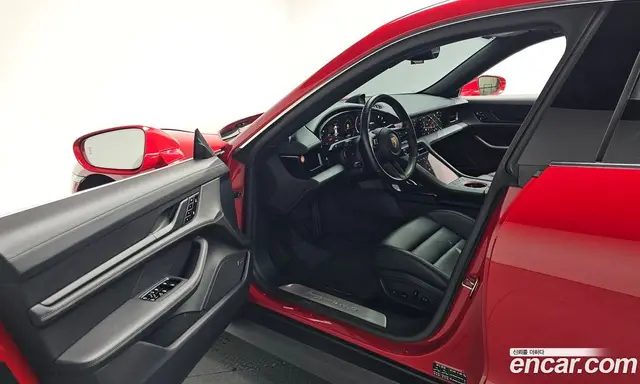 Porsche Taycan 2021 0.1 автомат (гидро), миниатюра 12