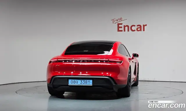 Porsche Taycan 2021 0.1 автомат (гидро), миниатюра 3