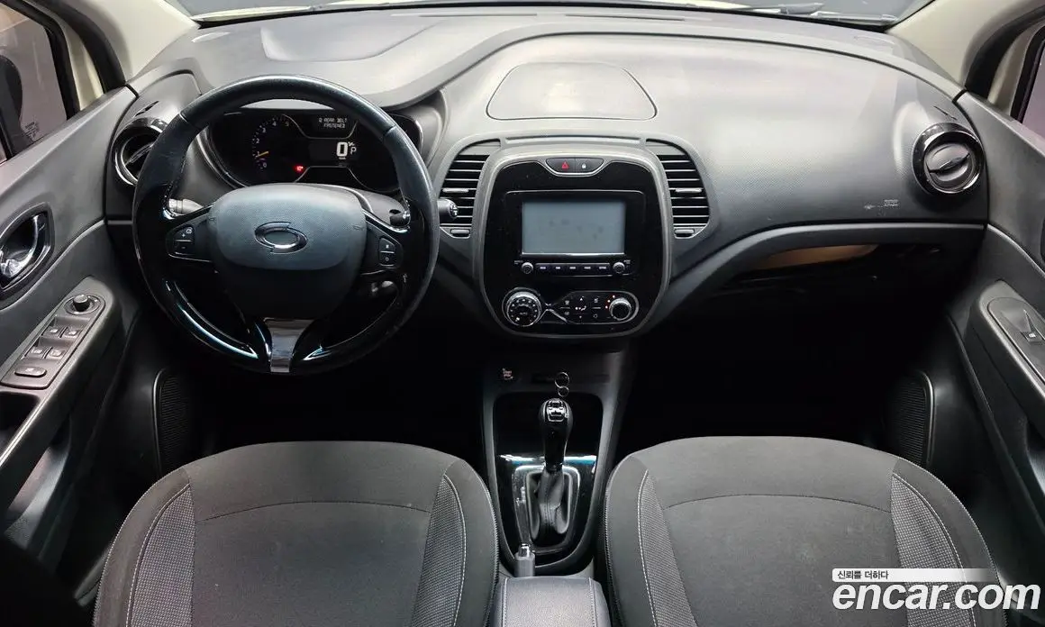Renault (Samsung) QM3 2015 1.5 автомат (гидро), фото 10 Renault (Samsung) QM3 2015 1.5 автомат (гидро), фото 10
