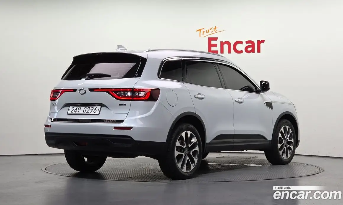 Renault (Samsung) QM6 2016 2.0 автомат (гидро), фото 2 Renault (Samsung) QM6 2016 2.0 автомат (гидро), фото 2