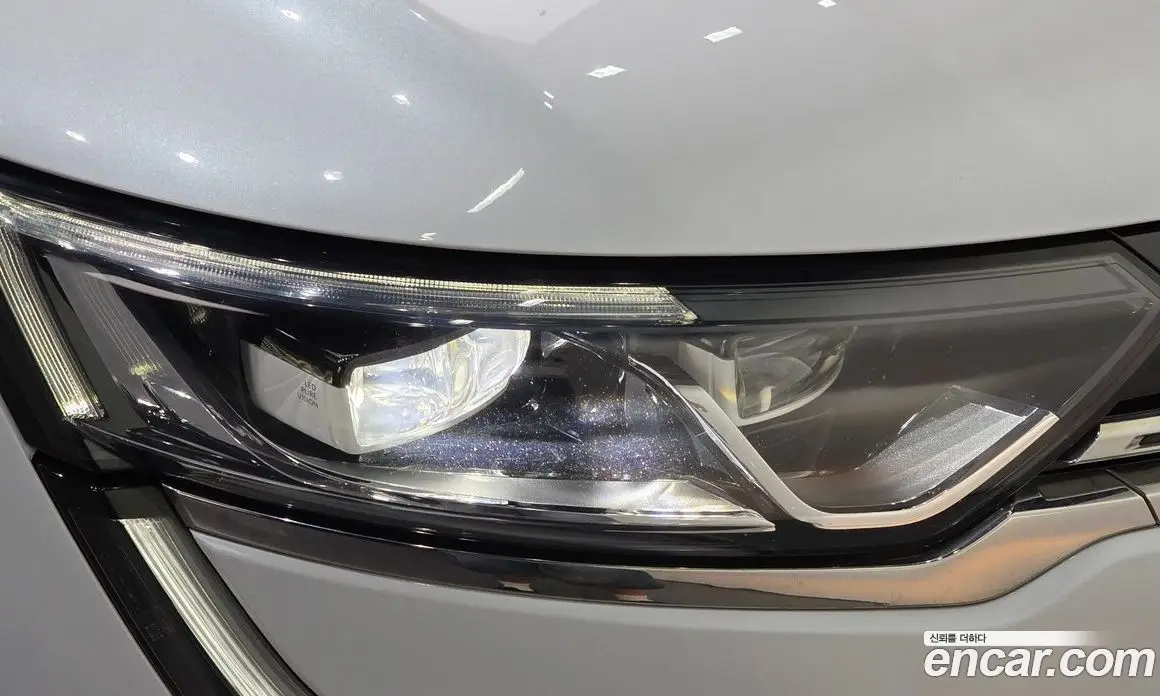 Renault (Samsung) QM6 2016 2.0 автомат (гидро), фото 8 Renault (Samsung) QM6 2016 2.0 автомат (гидро), фото 8