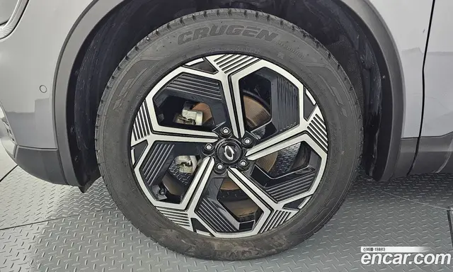 Renault (Samsung) QM6 2023 2.0 автомат (гидро), миниатюра 4 Renault (Samsung) QM6 2023 2.0 автомат (гидро), миниатюра 4