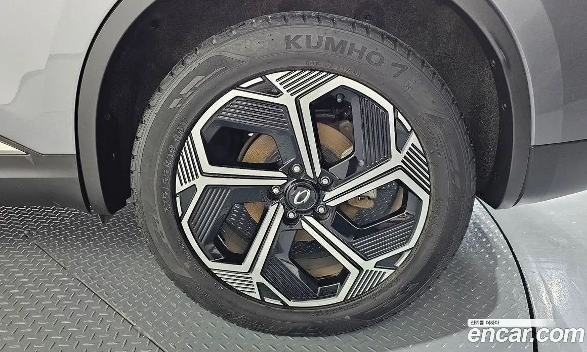 Renault (Samsung) QM6 2023 2.0 автомат (гидро), фото 6 Renault (Samsung) QM6 2023 2.0 автомат (гидро), фото 6