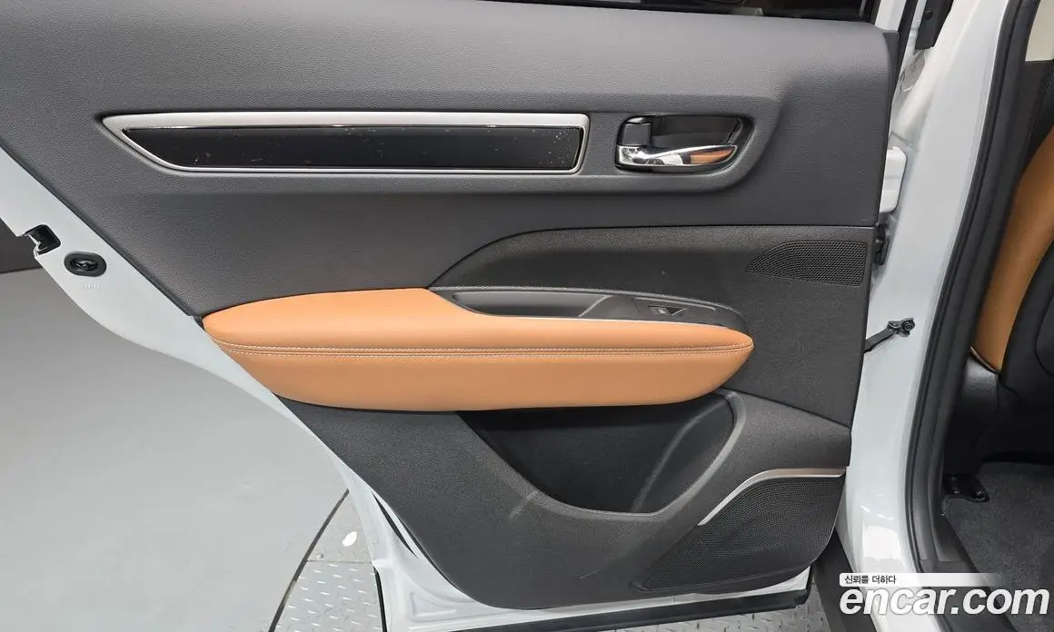 Renault (Samsung) QM6 2024 2.0 автомат (гидро), фото 15 Renault (Samsung) QM6 2024 2.0 автомат (гидро), фото 15