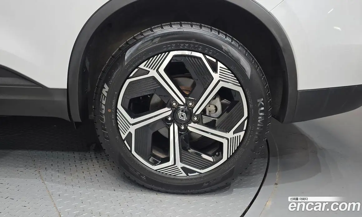 Renault (Samsung) QM6 2024 2.0 автомат (гидро), фото 7 Renault (Samsung) QM6 2024 2.0 автомат (гидро), фото 7