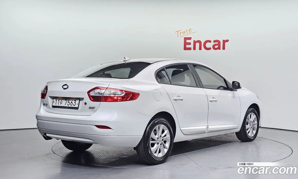 Renault (Samsung) SM3 2015 1.6 автомат (гидро), фото 2 Renault (Samsung) SM3 2015 1.6 автомат (гидро), фото 2