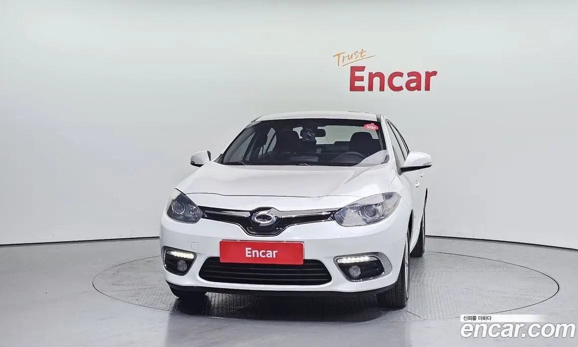 Renault (Samsung) SM3 2015 1.6 автомат (гидро), фото 3 Renault (Samsung) SM3 2015 1.6 автомат (гидро), фото 3