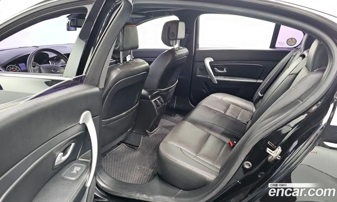 Renault (Samsung) SM5 2015 1.6 автомат (гидро), фото 18 Renault (Samsung) SM5 2015 1.6 автомат (гидро), фото 18