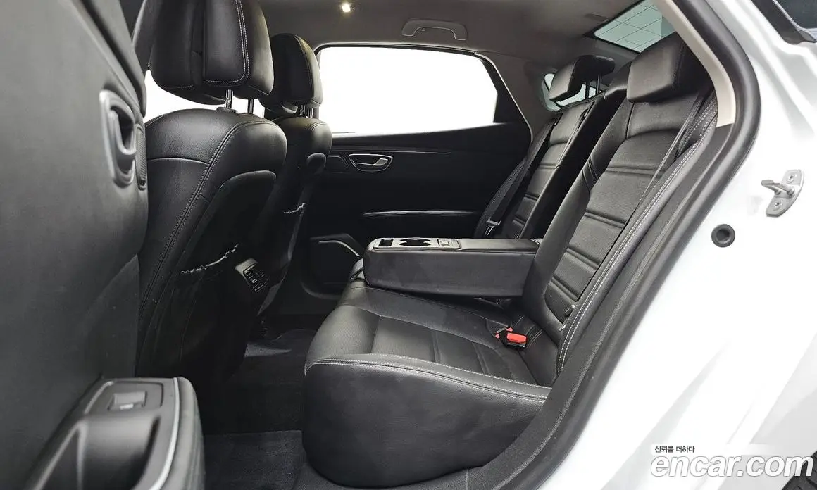 Renault (Samsung) SM6 2019 2.0 автомат (гидро), фото 16 Renault (Samsung) SM6 2019 2.0 автомат (гидро), фото 16