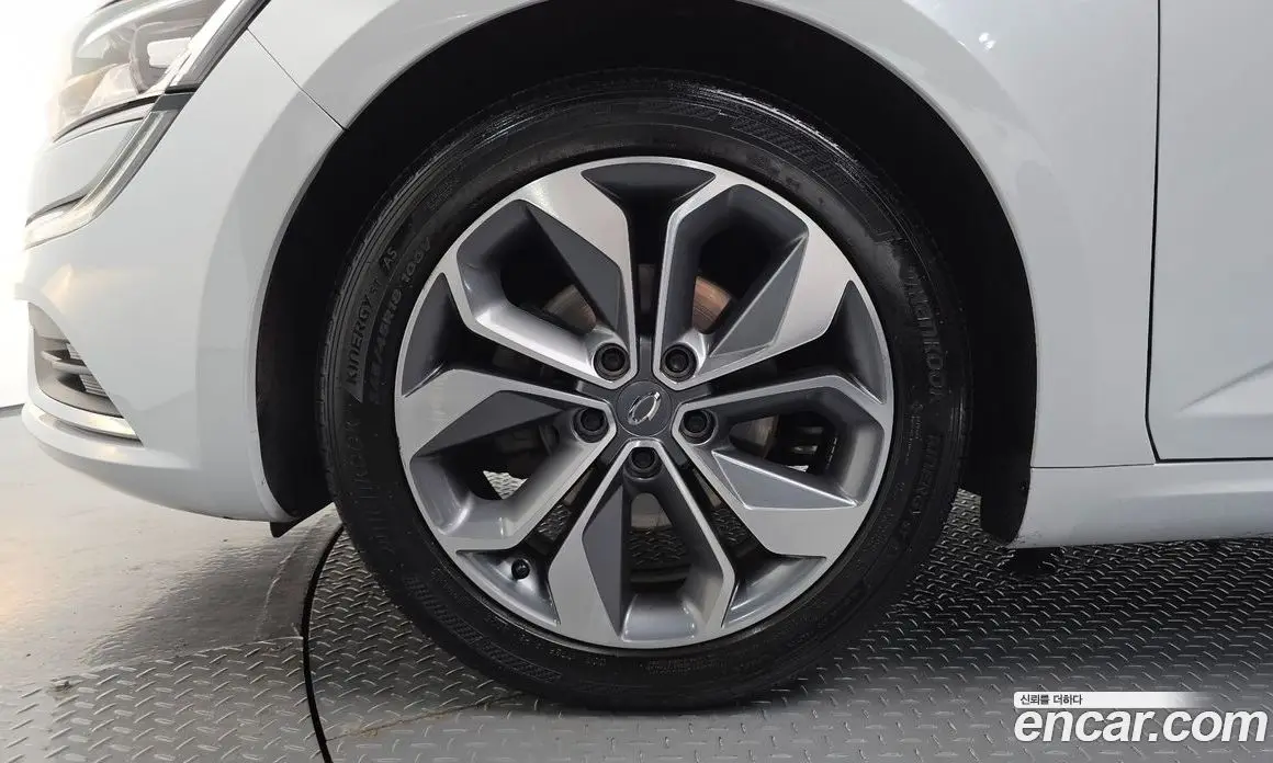 Renault (Samsung) SM6 2019 2.0 автомат (гидро), фото 5 Renault (Samsung) SM6 2019 2.0 автомат (гидро), фото 5