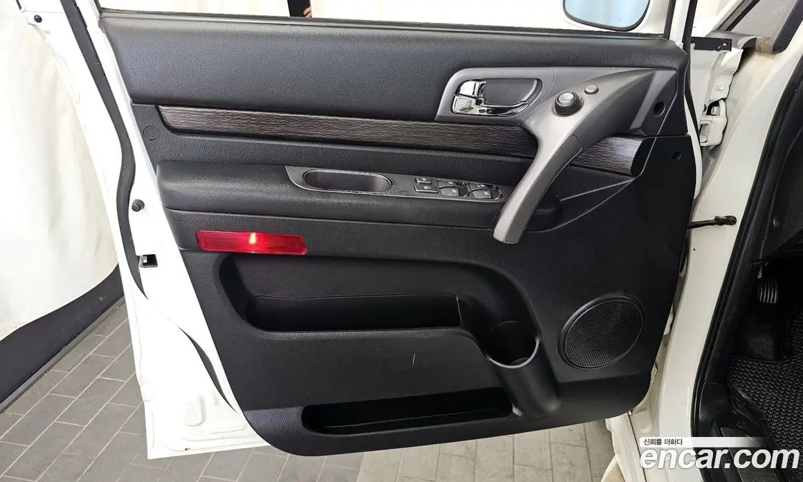 SsangYong Korando 2016 2.2 автомат (гидро), фото 14 SsangYong Korando 2016 2.2 автомат (гидро), фото 14