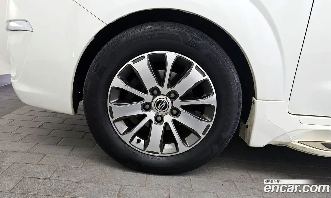 SsangYong Korando 2016 2.2 автомат (гидро), фото 5 SsangYong Korando 2016 2.2 автомат (гидро), фото 5