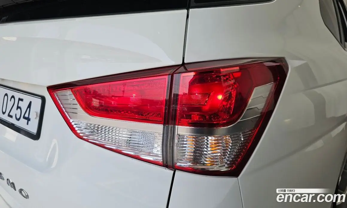 SsangYong Korando 2016 2.2 автомат (гидро), фото 9 SsangYong Korando 2016 2.2 автомат (гидро), фото 9
