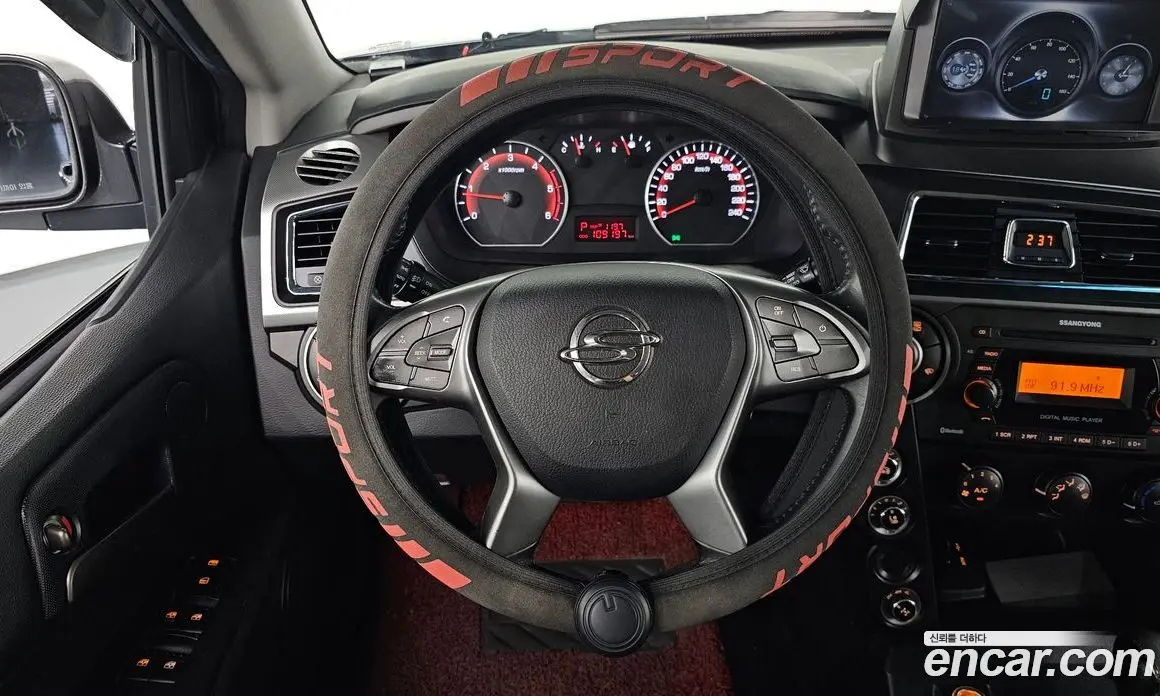 SsangYong Korando 2016 2.2 автомат (гидро), фото 13