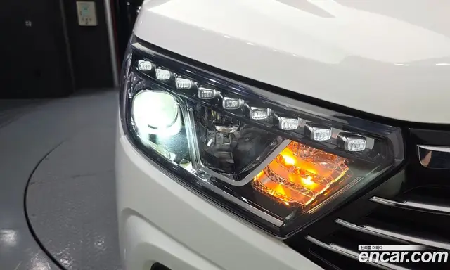 SsangYong Korando 2018 2.2 автомат (гидро), миниатюра 8 SsangYong Korando 2018 2.2 автомат (гидро), миниатюра 8