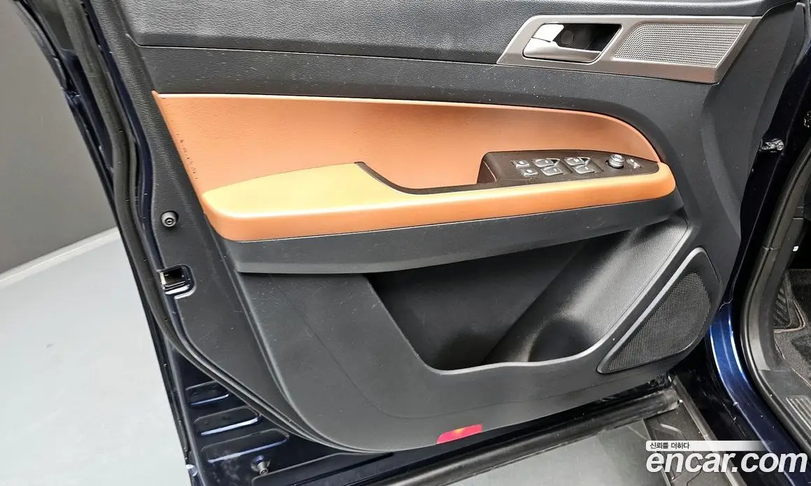 SsangYong Rexton 2018 2.2 автомат (гидро), фото 14