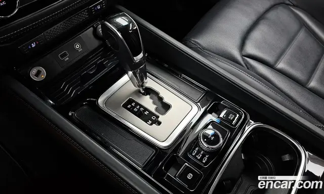 SsangYong Rexton 2018 2.2 автомат (гидро), миниатюра 12