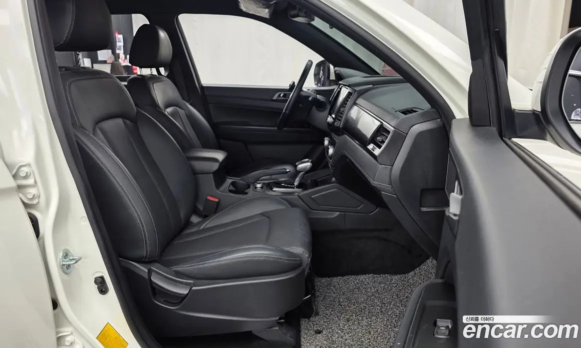 SsangYong Rexton 2019 2.2 автомат (гидро), фото 17 SsangYong Rexton 2019 2.2 автомат (гидро), фото 17