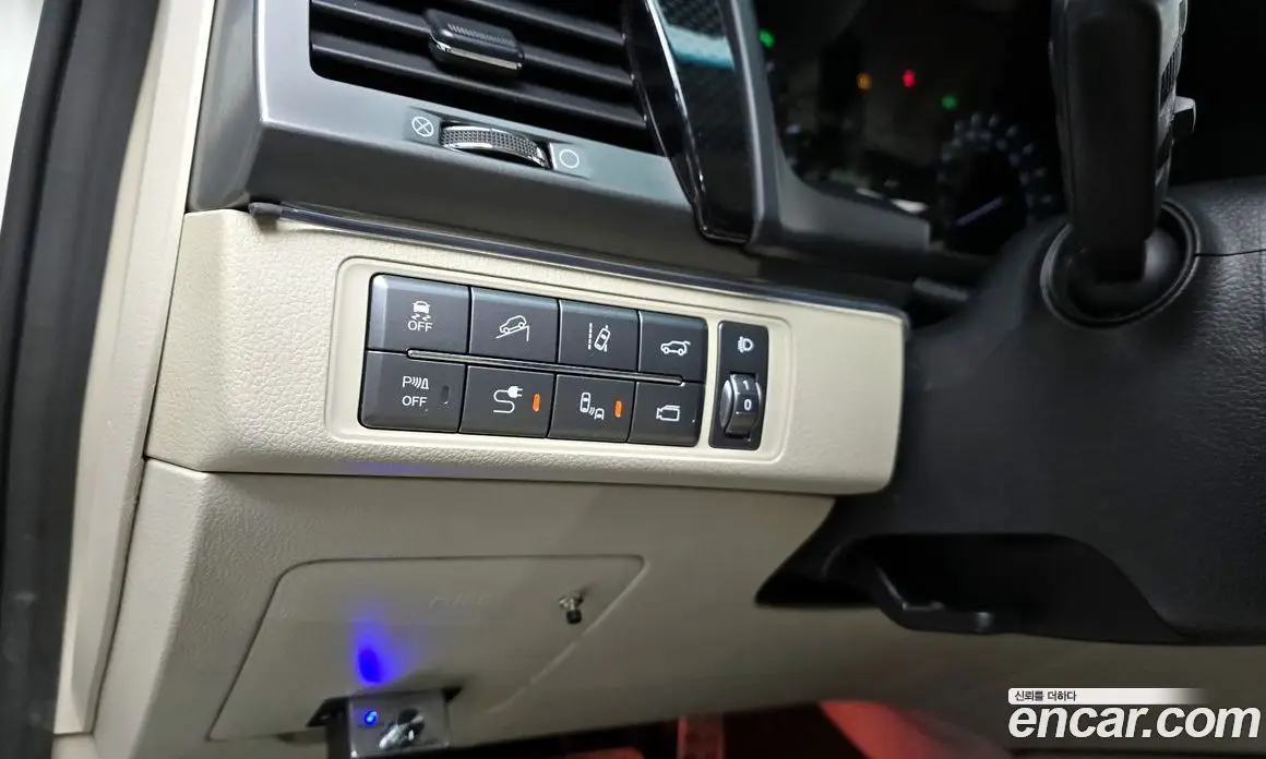 SsangYong Rexton 2020 2.2 автомат (гидро), фото 14