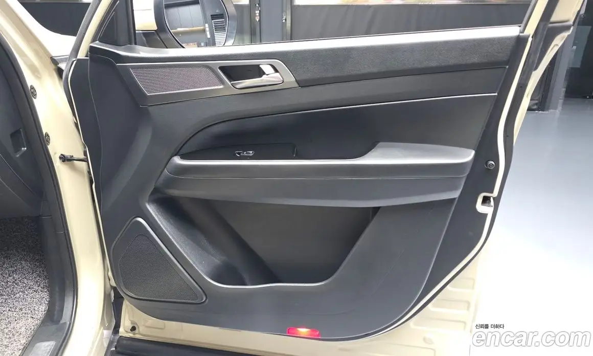 SsangYong Rexton 2023 2.2 автомат (гидро), фото 14