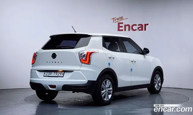 SsangYong TIBOLI 2015 1.6 автомат (гидро), миниатюра 2