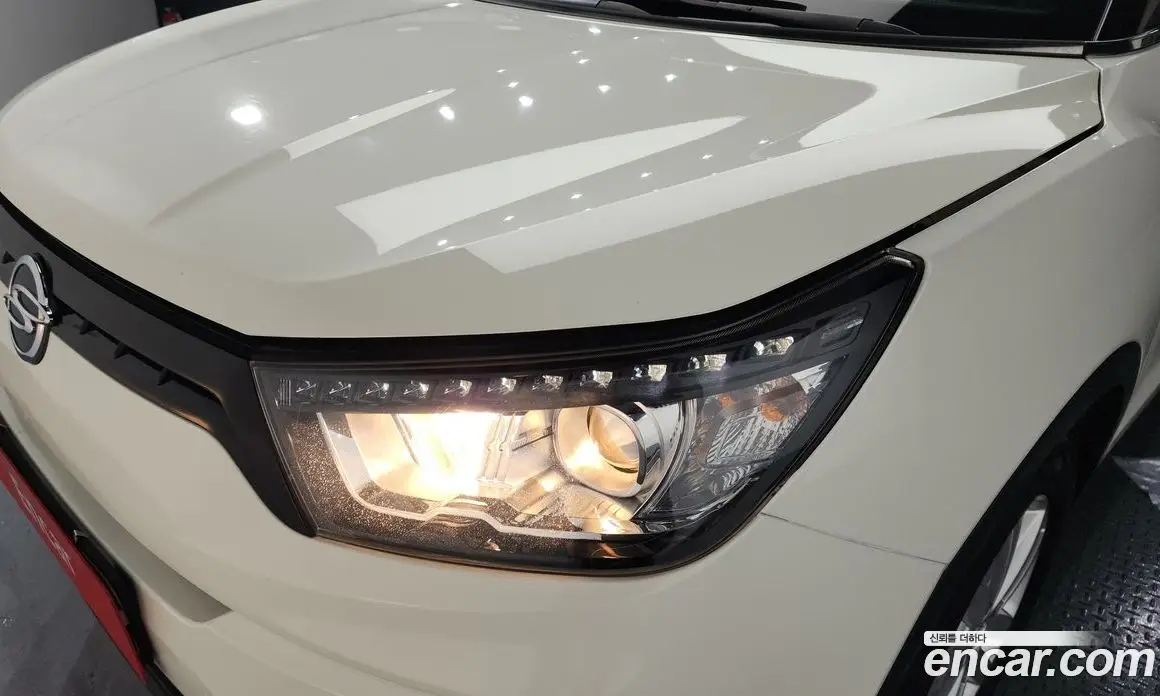 SsangYong TIBOLI 2015 1.6 автомат (гидро), фото 8
