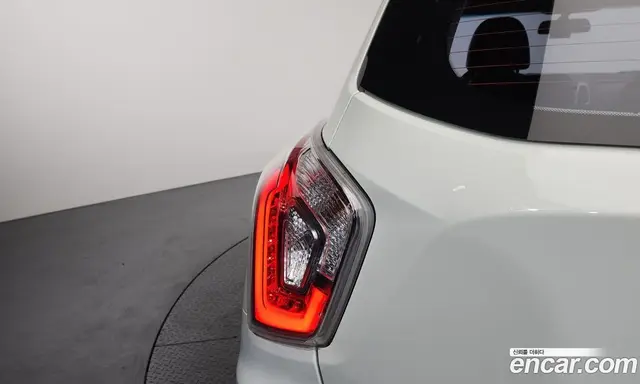 SsangYong TIBOLI 2015 1.6 автомат (гидро), миниатюра 9