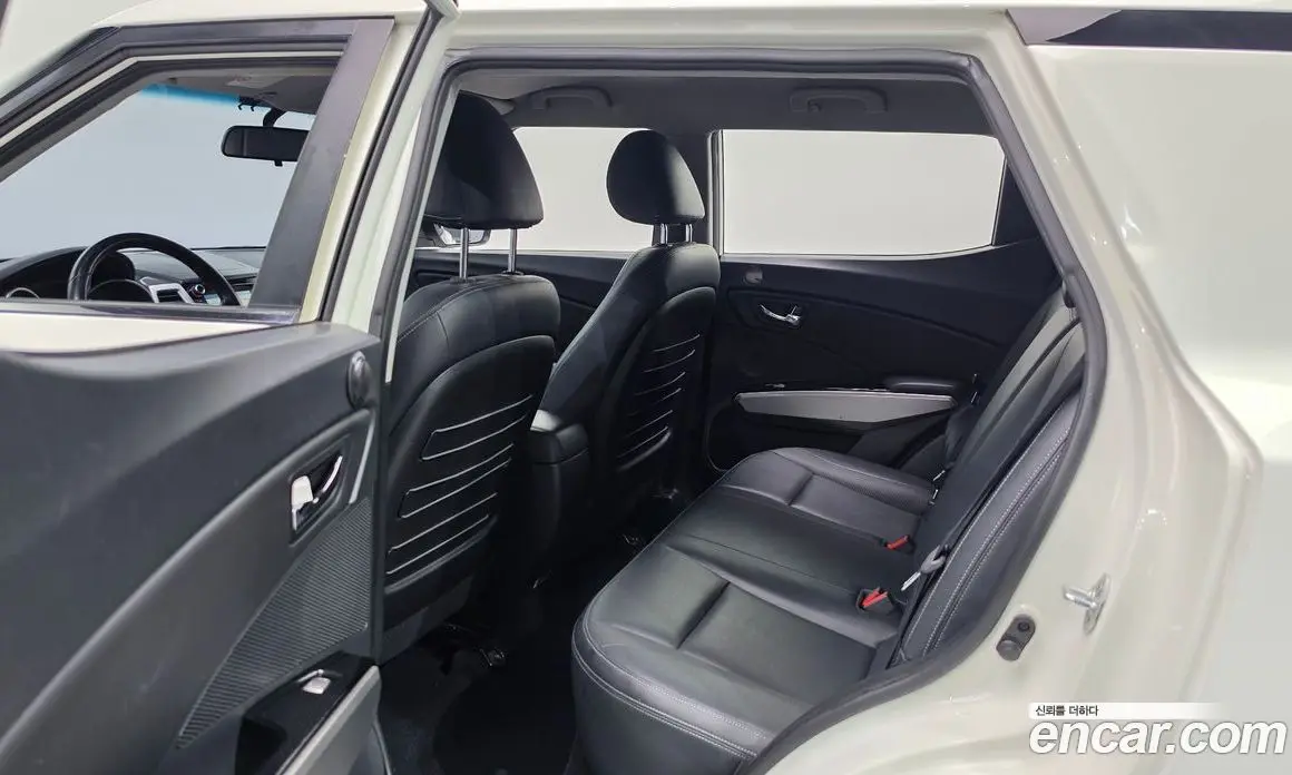 SsangYong TIBOLI 2015 1.6 автомат (гидро), фото 11 SsangYong TIBOLI 2015 1.6 автомат (гидро), фото 11