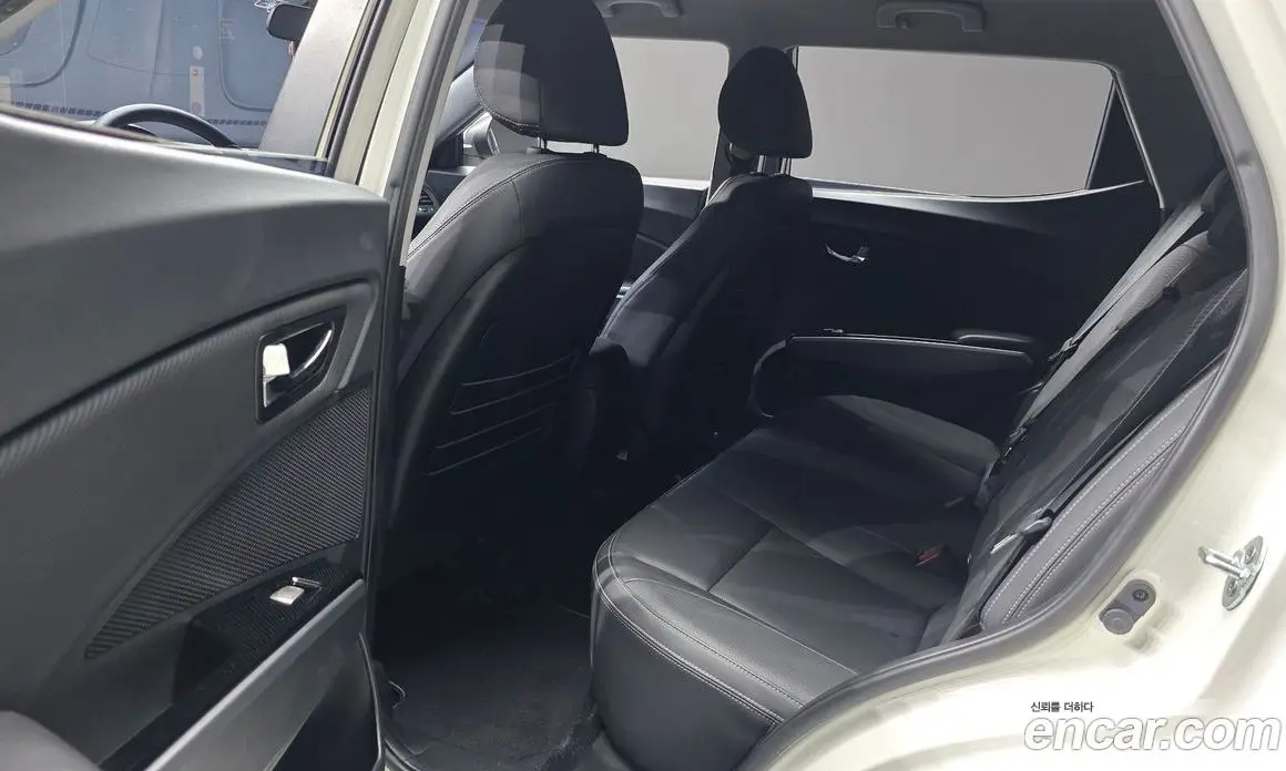 SsangYong TIBOLI 2017 1.6 автомат (гидро), фото 18
