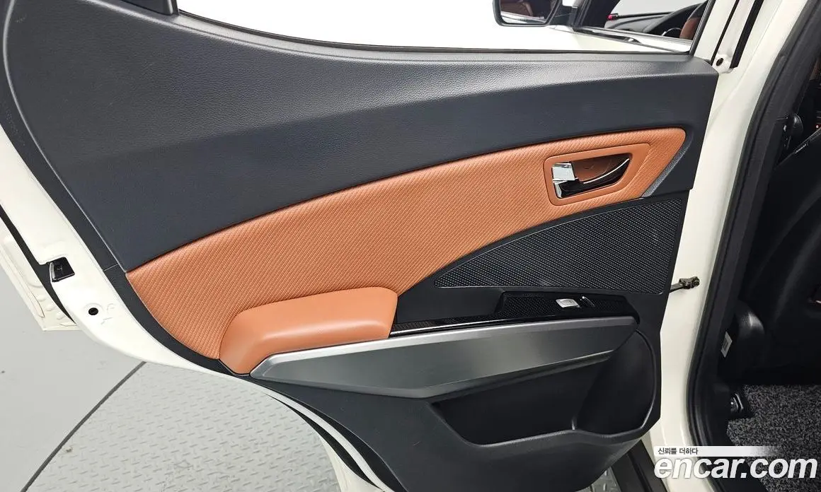 SsangYong TIBOLI 2019 1.6 автомат (гидро), фото 15 SsangYong TIBOLI 2019 1.6 автомат (гидро), фото 15