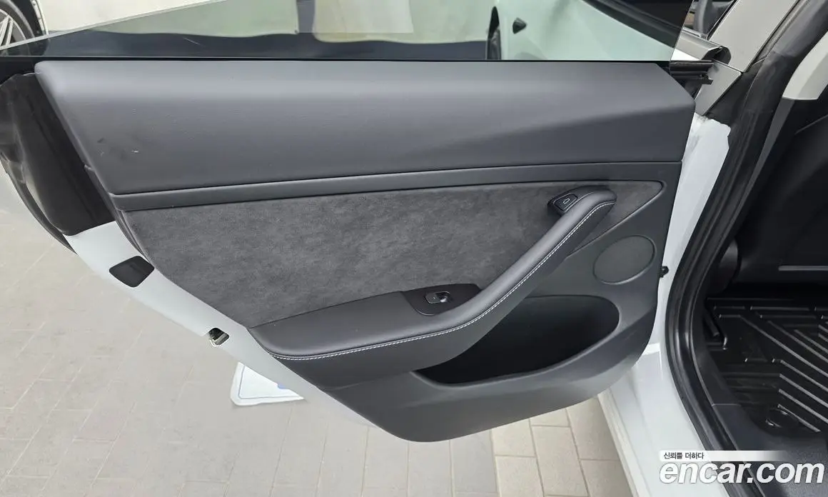 Tesla Model 3 2022 0.2 автомат (гидро), фото 15