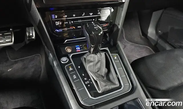 Volkswagen Arteon 2019 2.0 автомат (гидро), миниатюра 12
