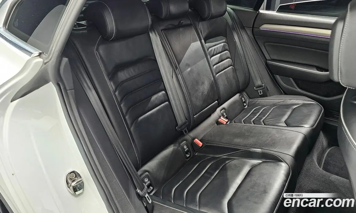 Volkswagen Arteon 2019 2.0 автомат (гидро), фото 17 Volkswagen Arteon 2019 2.0 автомат (гидро), фото 17