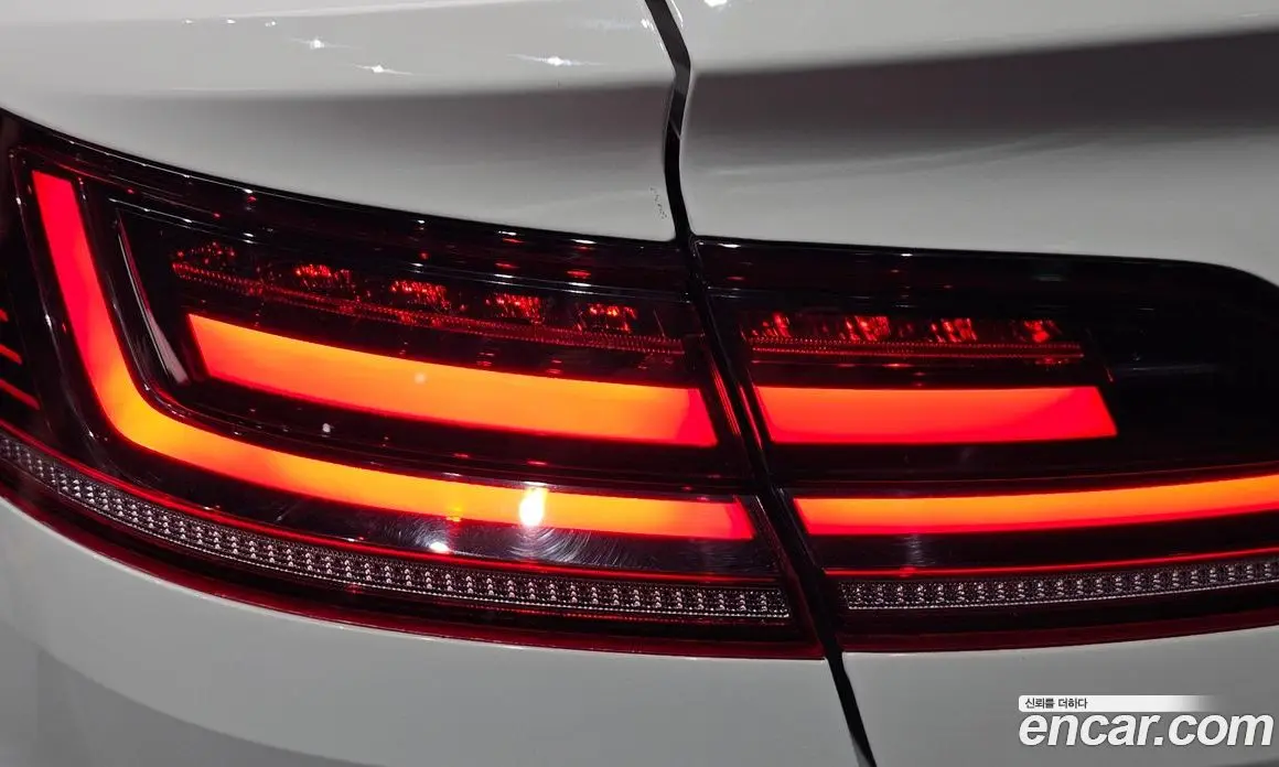 Volkswagen Arteon 2019 2.0 автомат (гидро), фото 9 Volkswagen Arteon 2019 2.0 автомат (гидро), фото 9
