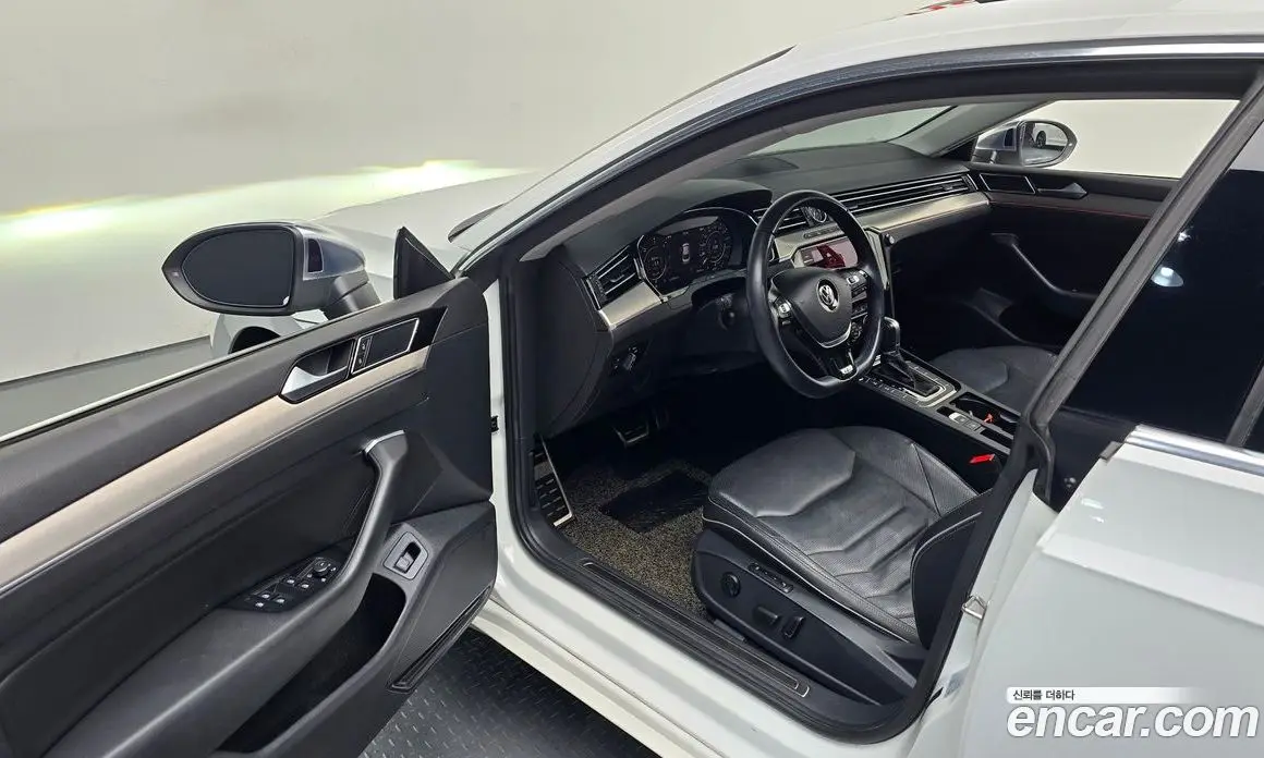 Volkswagen Arteon 2019 2.0 автомат (гидро), фото 16 Volkswagen Arteon 2019 2.0 автомат (гидро), фото 16