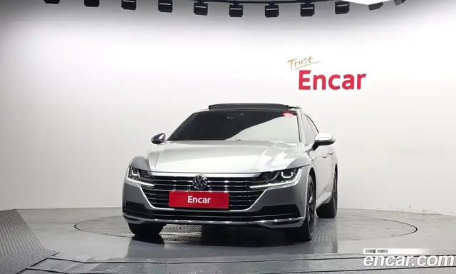 Volkswagen Arteon 2019 2.0 автомат (гидро), миниатюра 3