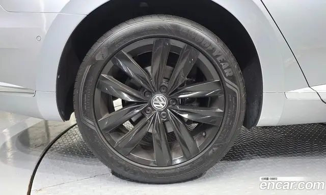 Volkswagen Arteon 2019 2.0 автомат (гидро), миниатюра 7