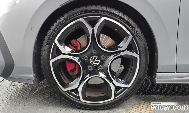 Volkswagen Golf 2025 2.0 автомат (гидро), миниатюра 4 Volkswagen Golf 2025 2.0 автомат (гидро), миниатюра 4