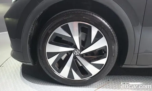 Volkswagen ID.4 2022 0.2 автомат (гидро), миниатюра 5 Volkswagen ID.4 2022 0.2 автомат (гидро), миниатюра 5