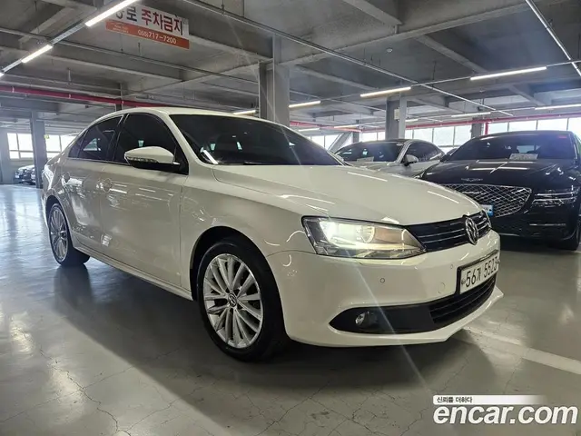 Volkswagen Jetta, 2013, 165 000 км