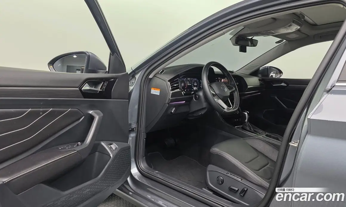 Volkswagen Jetta 2022 1.5 автомат (гидро), фото 13 Volkswagen Jetta 2022 1.5 автомат (гидро), фото 13
