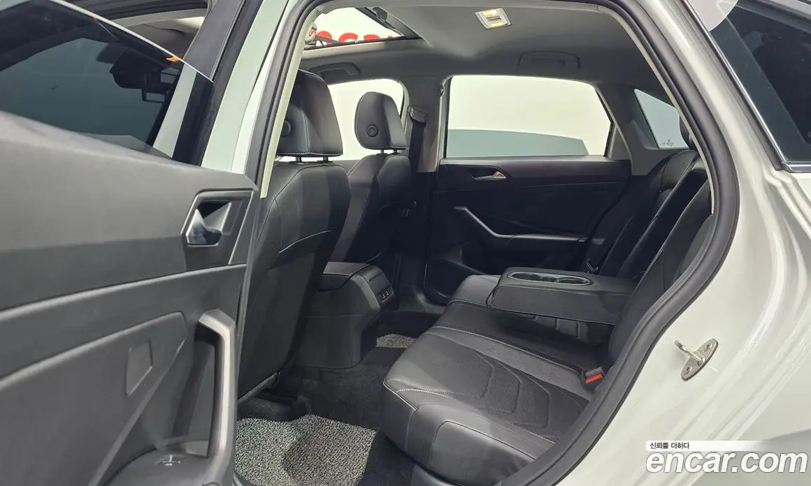 Volkswagen Jetta 2023 1.5 автомат (гидро), фото 18