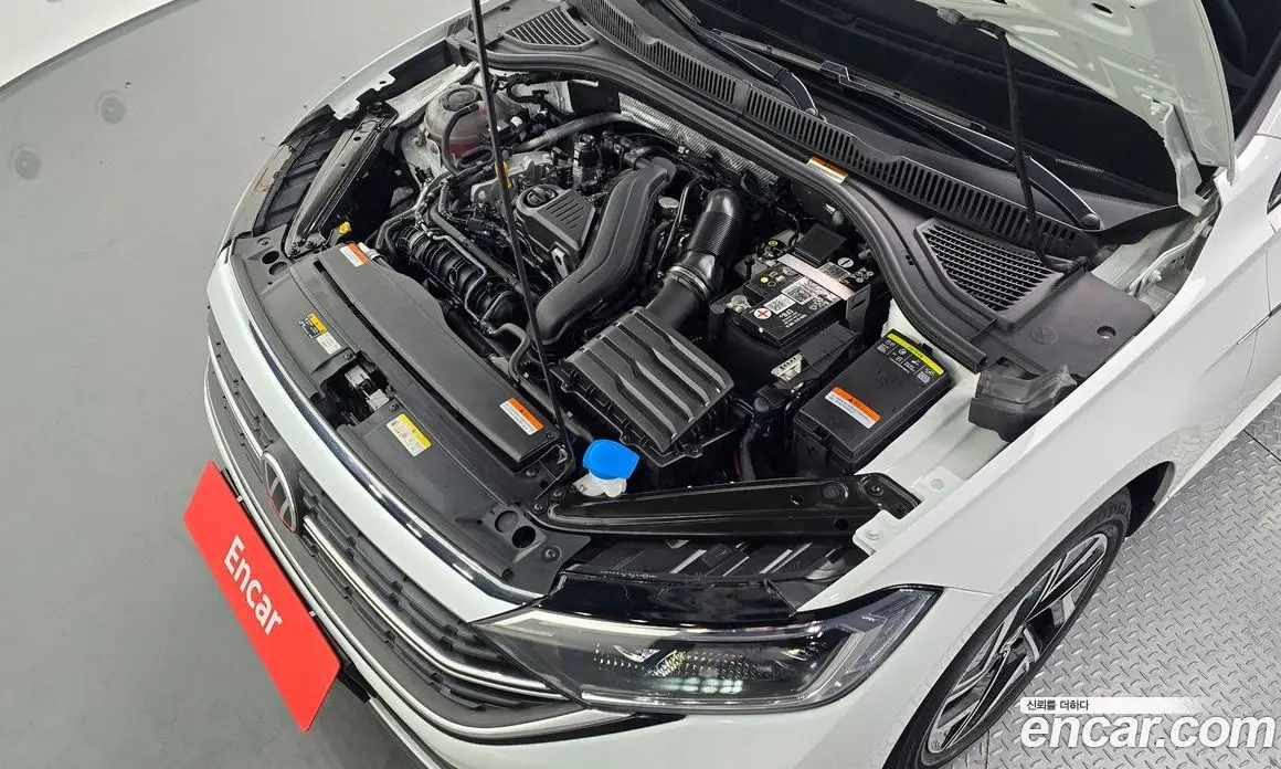 Volkswagen Jetta 2023 1.5 автомат (гидро), фото 6