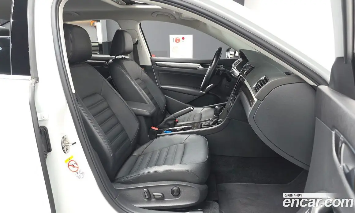 Volkswagen Passat 2018 2.0 автомат (гидро), фото 17